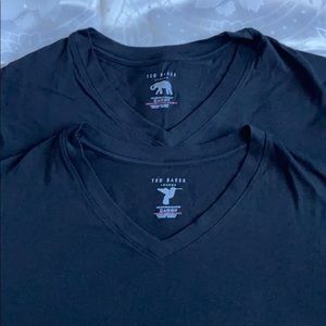 (2)TED BAKER LONDON Cotton Blend V-Neck T-shirt